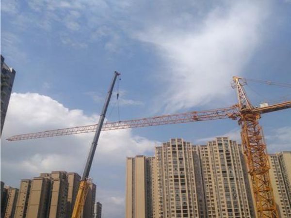 大名县吊车出租_吊车经常维护和保养决定吊车的使用寿命|省